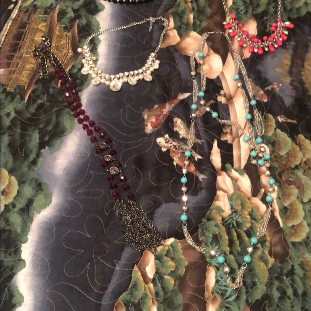 Jewelry - Picture 6 of 6